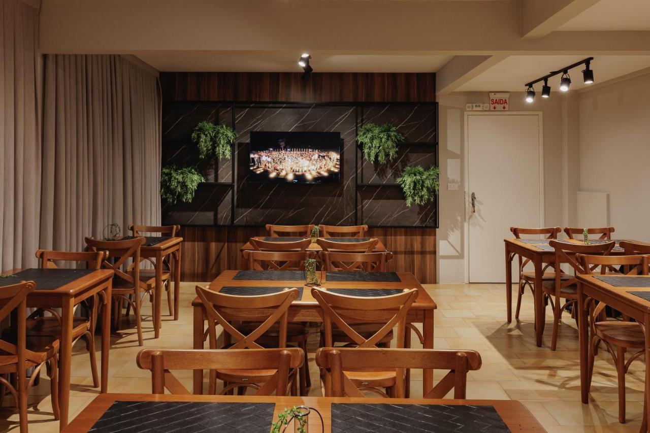 Avant Executivo Hotel